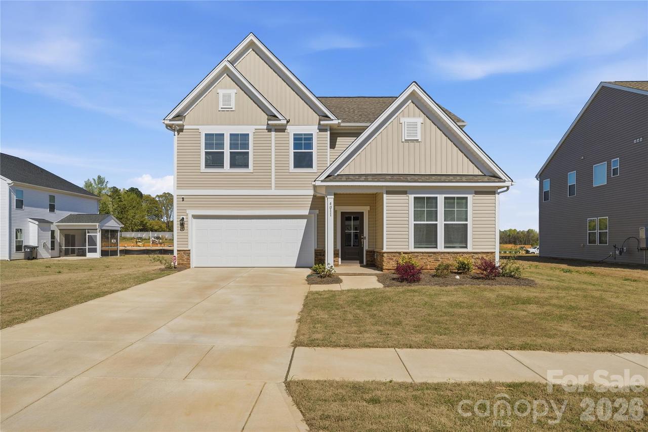 4011 Vista Pine Dr., Charlotte, NC 28215