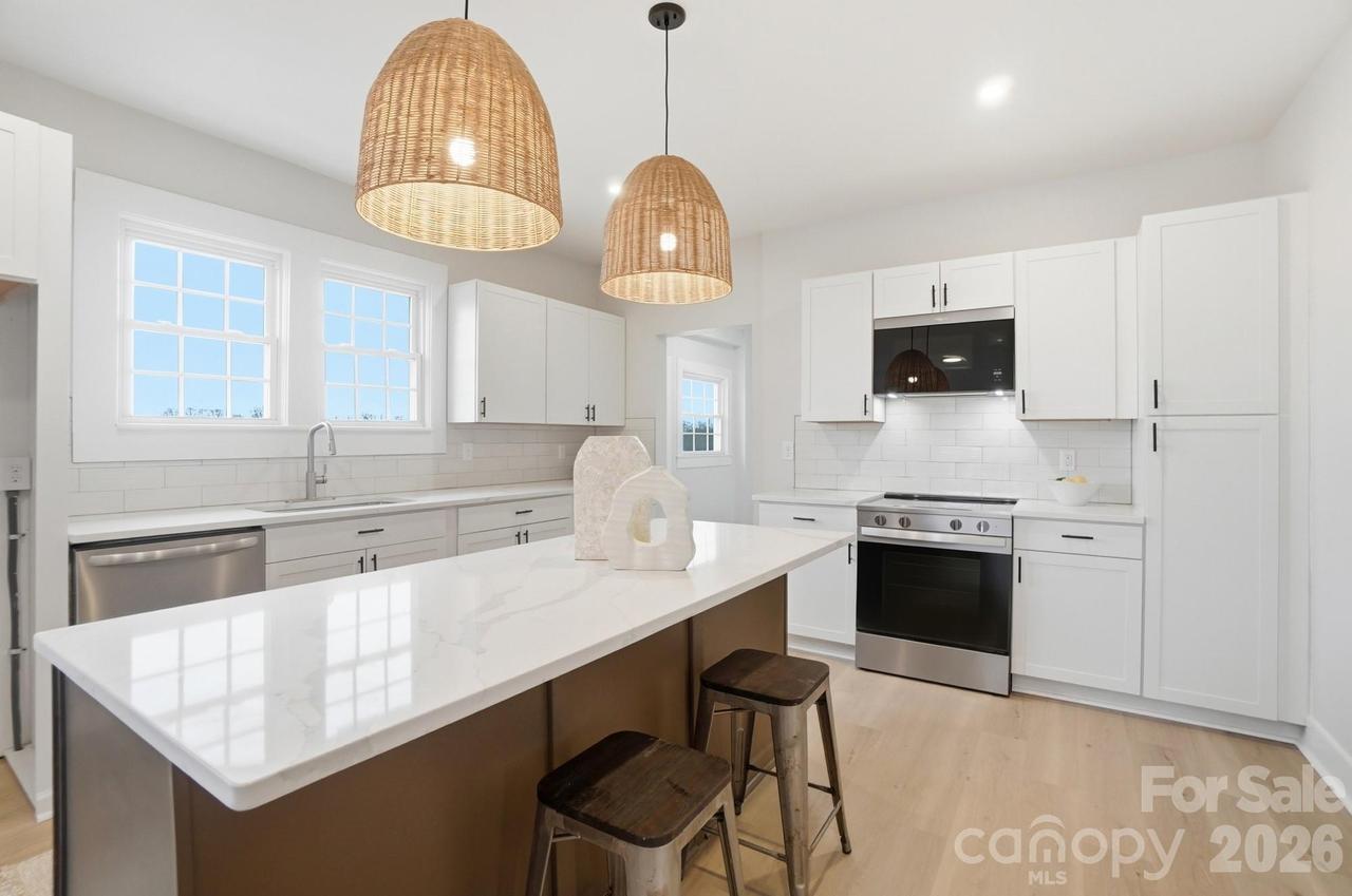 1212 Coddle Creek Hwy., Mooresville, NC 28115