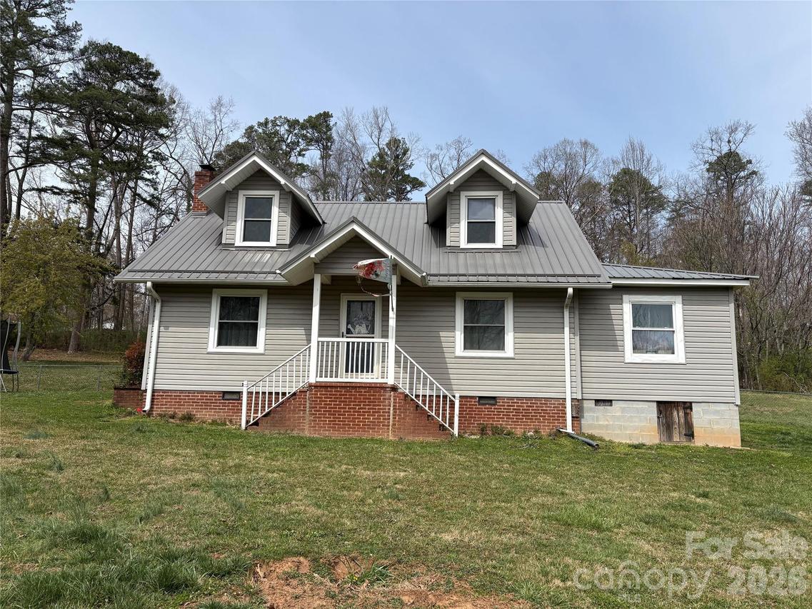 5054 Sugar Hill Rd., Marion, NC 28752