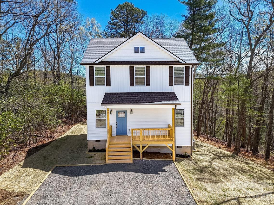 99 Lee Dotson Rd., Fairview, NC 28730