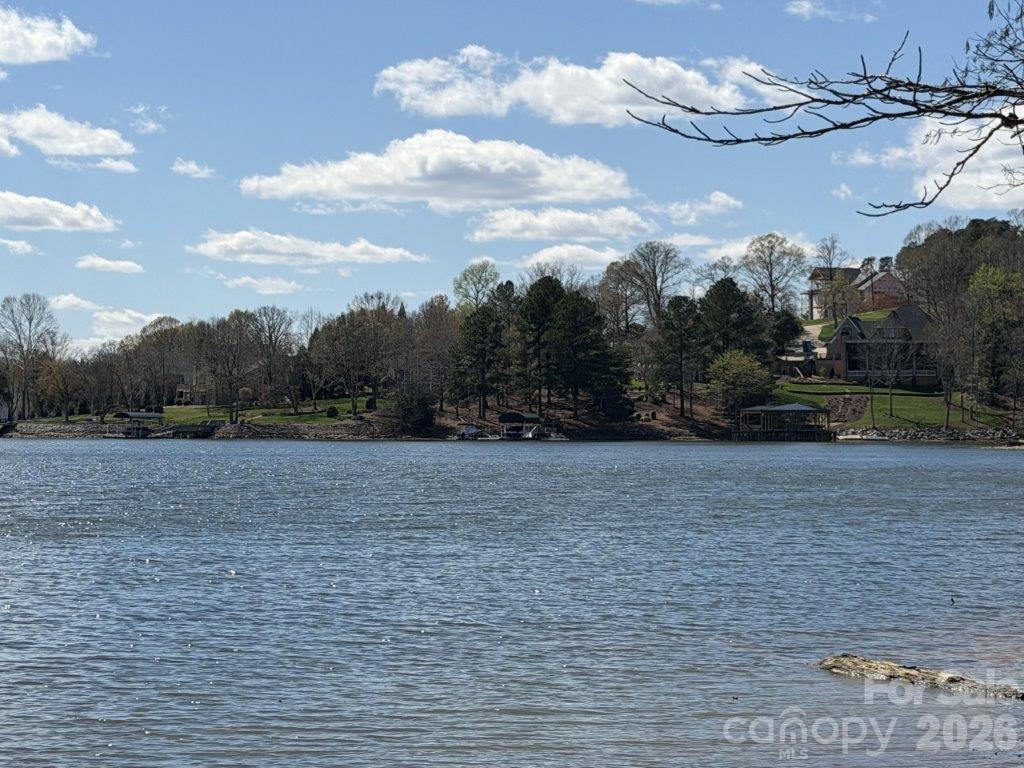 129 Mallard Dr., New London, NC 28127