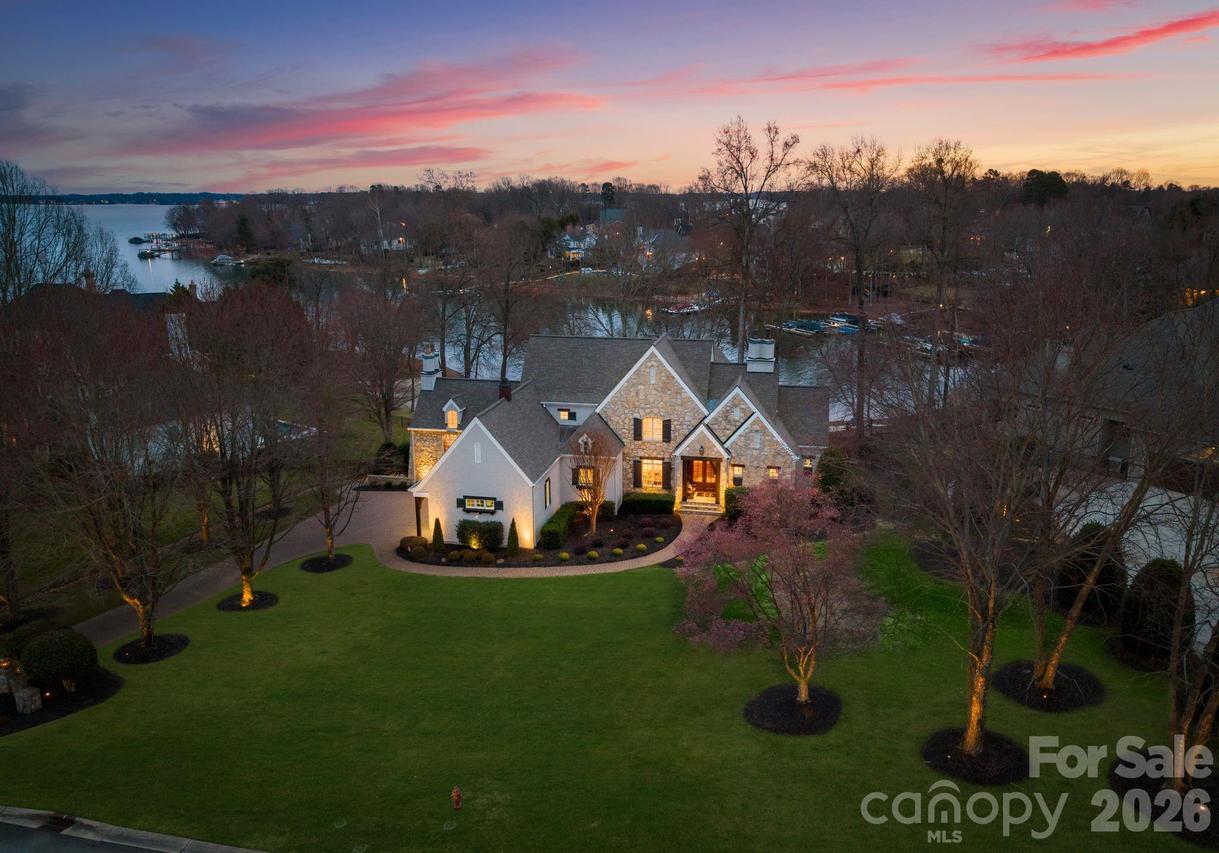 190 Cape Cod Way, Mooresville, NC 28117