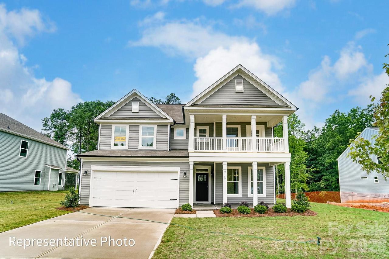 5917 New River Dr., Huntersville, NC 28078