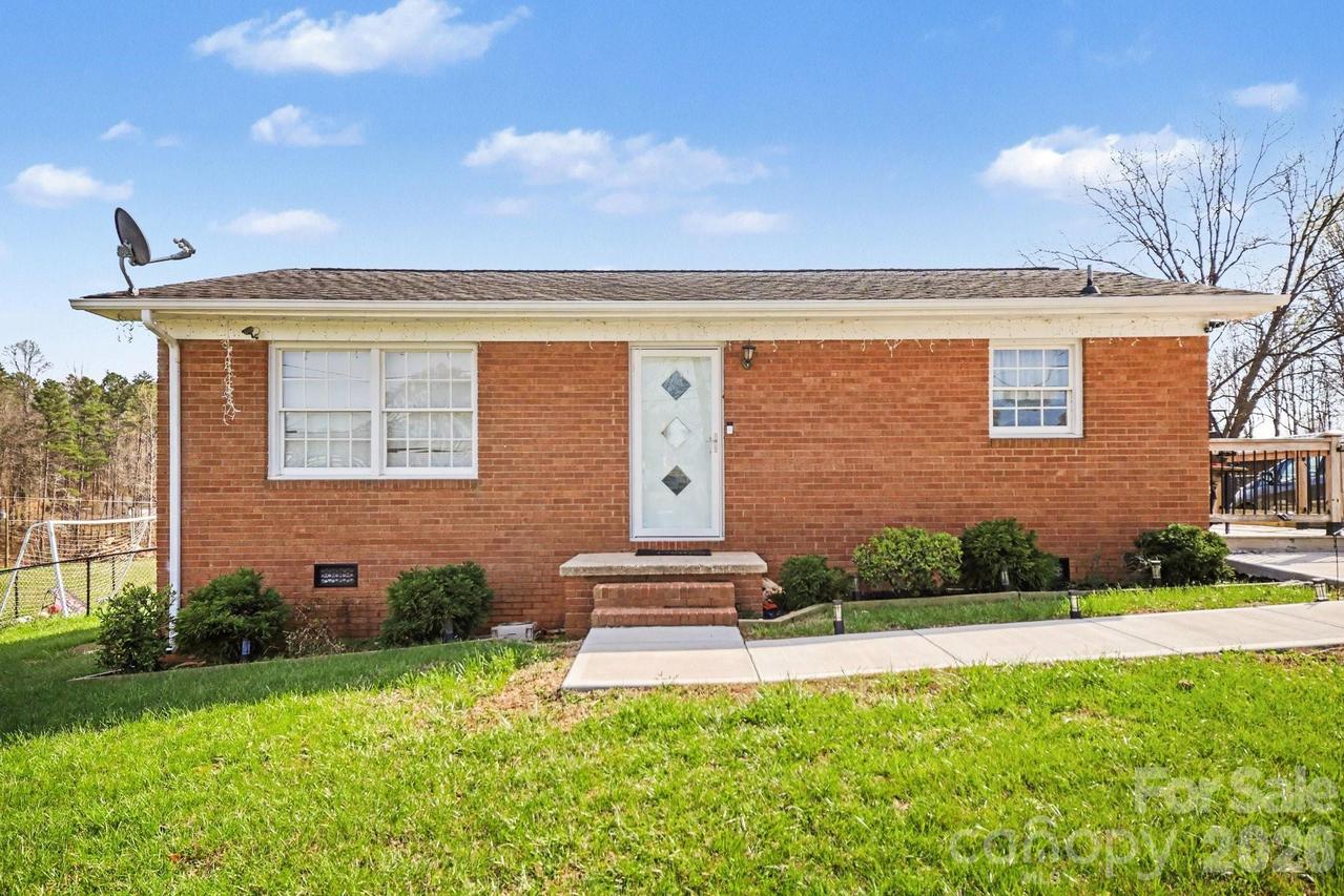 6408 River Bend Rd., Concord, NC 28025