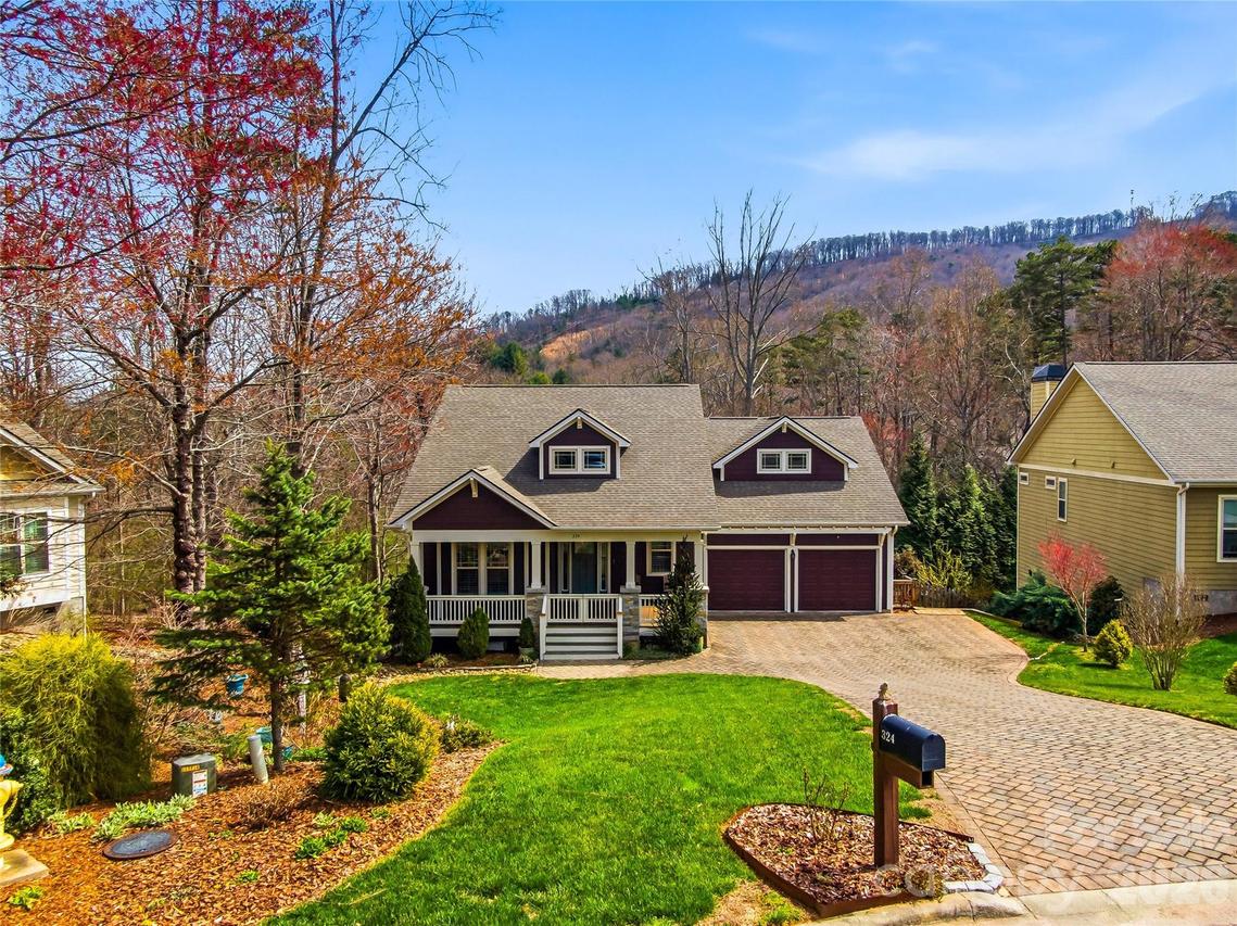 324 Fennel Dun Cir., Biltmore Lake, NC 28715