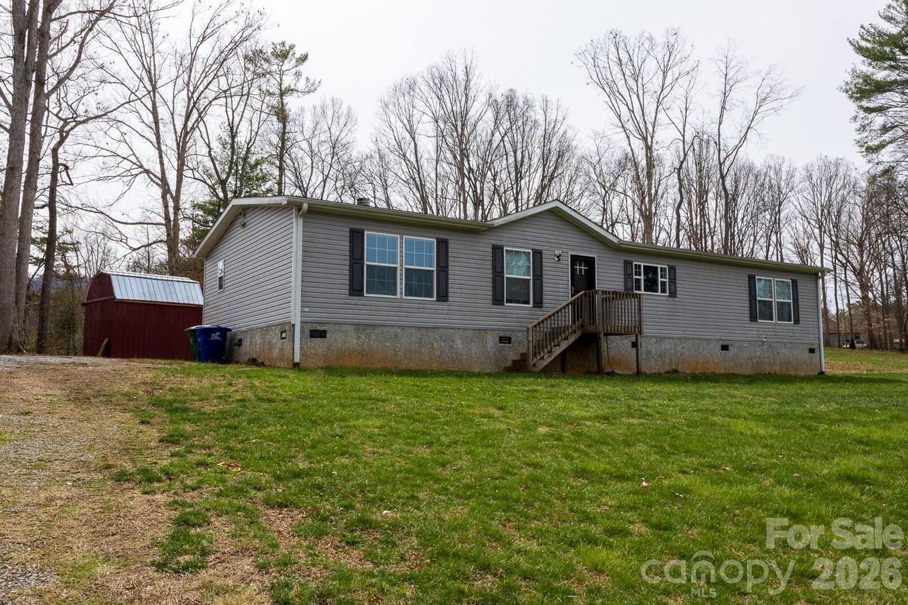 967 Barnardsville Hwy., Weaverville, NC 28787