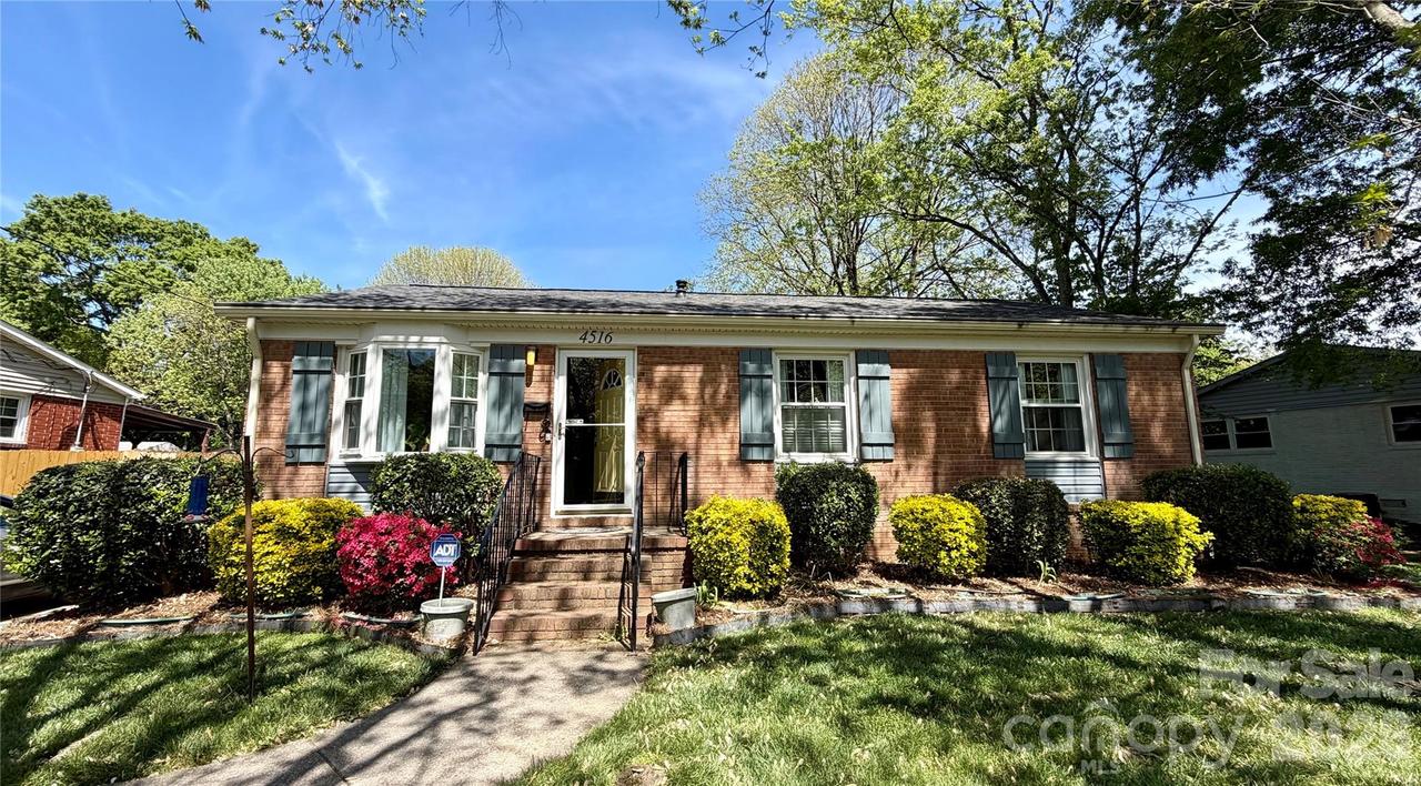 4516 Brooktree Dr., Charlotte, NC 28208