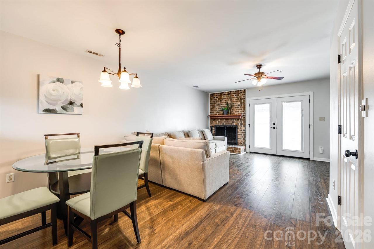 10961 Carmel Crossing Rd., Charlotte, NC 28226