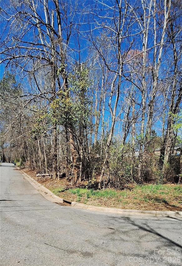 798 Woodlawn Ave., Valdese, NC 28690