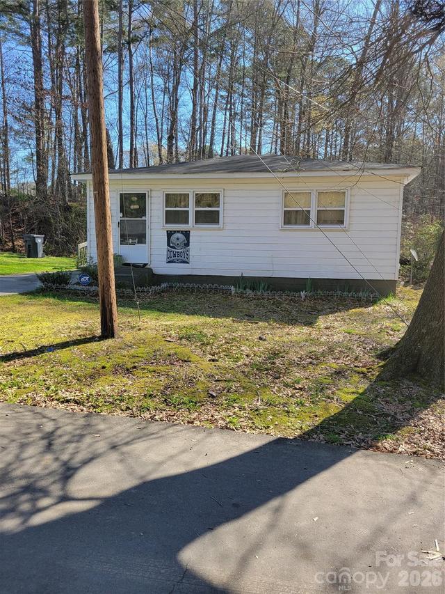 408 S Starr St., Dallas, NC 28034