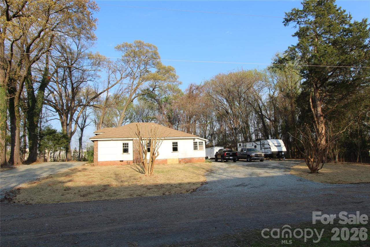 4912 Gable Rd., Charlotte, NC 28273