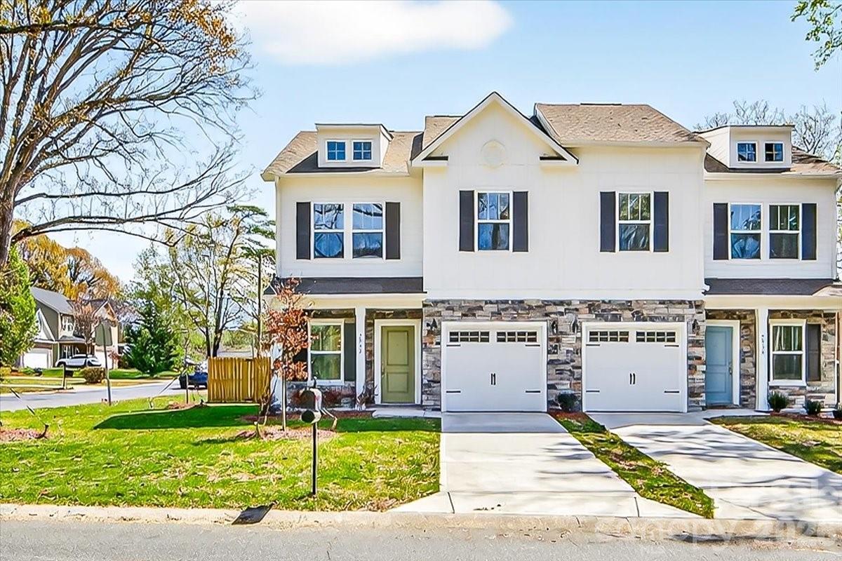 2032 Mandarin Blvd., Charlotte, NC 28205