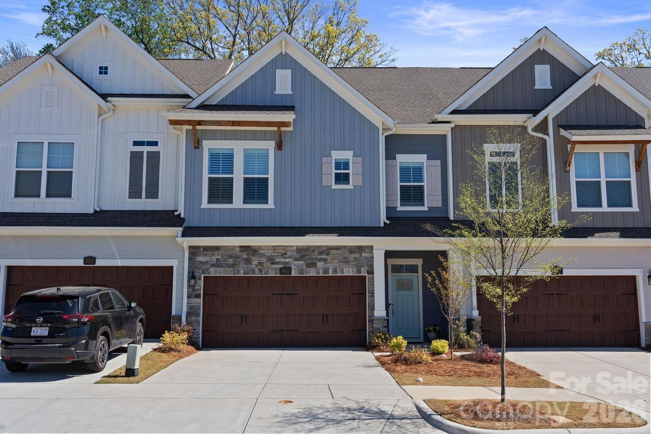 9043 Charles Francis Ln., Cornelius, NC 28031