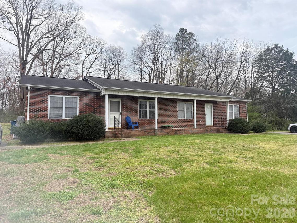 5105 Harris Farm Rd., Hickory, NC 28602