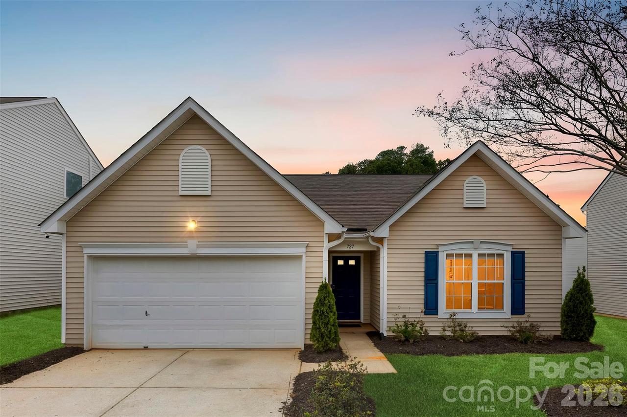 727 Almora Dr., Charlotte, NC 28216