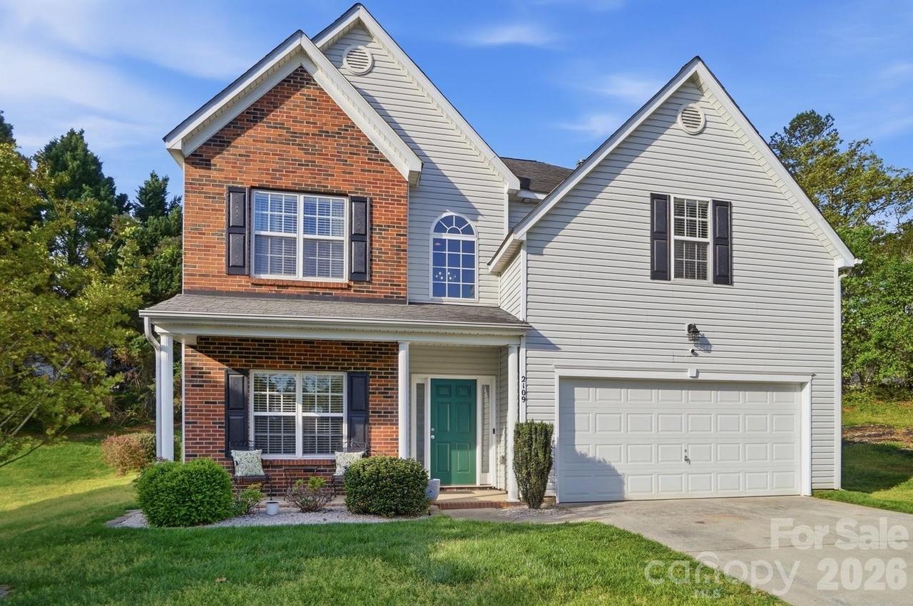2109 Coral Berry Ln., Waxhaw, NC 28173
