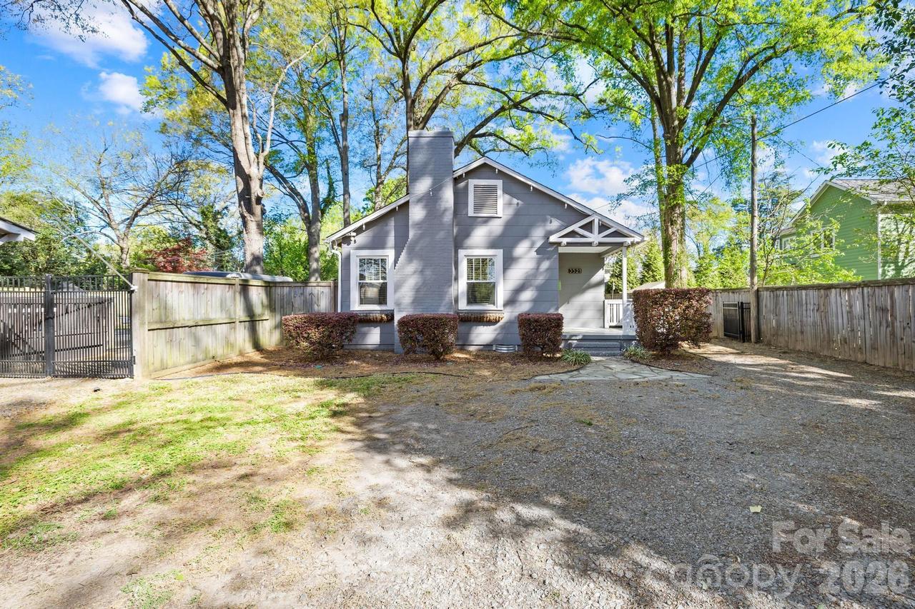 3521 Oakwood Ave., Charlotte, NC 28205