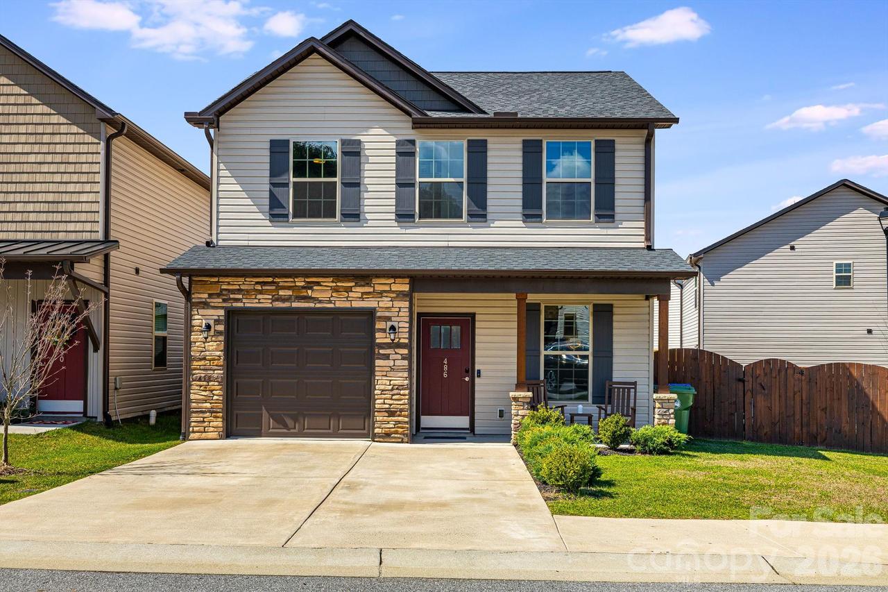 486 Cardwell Ln., Fletcher, NC 28732