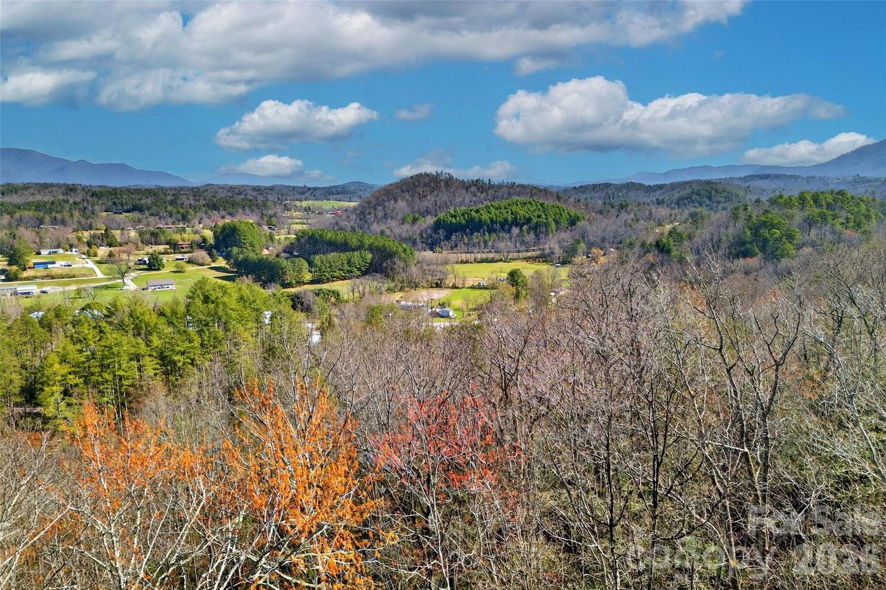 301 Black Pine Dr., Old Fort, NC 28762