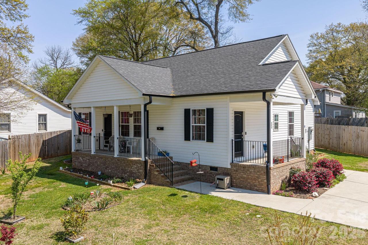 209 Wood St., Mount Holly, NC 28120