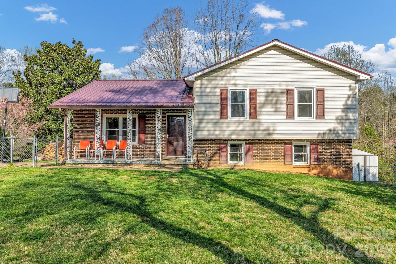 251 Reid St., Marion, NC 28752