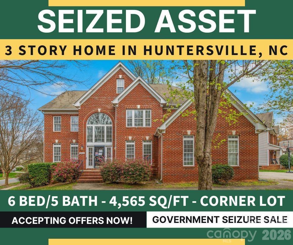 9333 Standerwick Ln., Huntersville, NC 28078