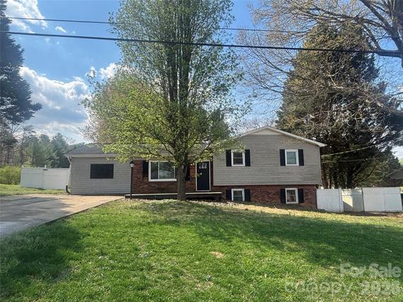 New Foreclosures & Short Sales in Hickory: March 23rd to March 29th