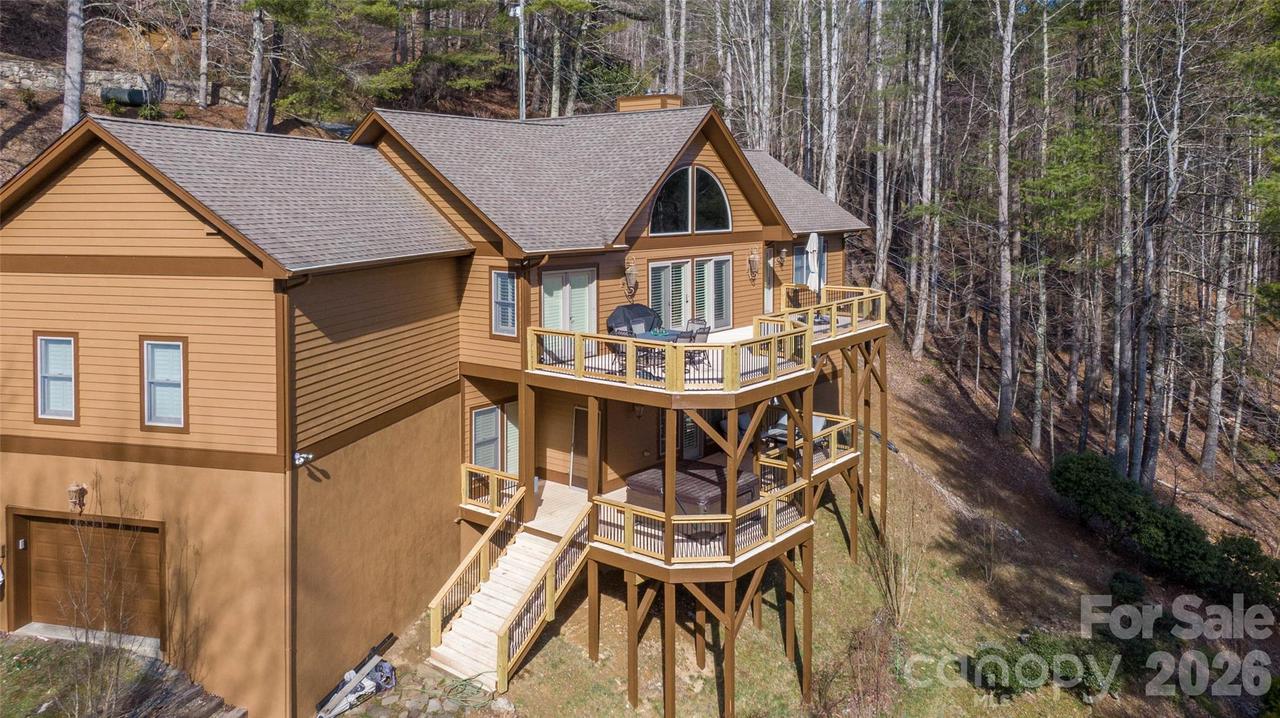 446 Windridge Dr., Sugar Grove, NC 28679