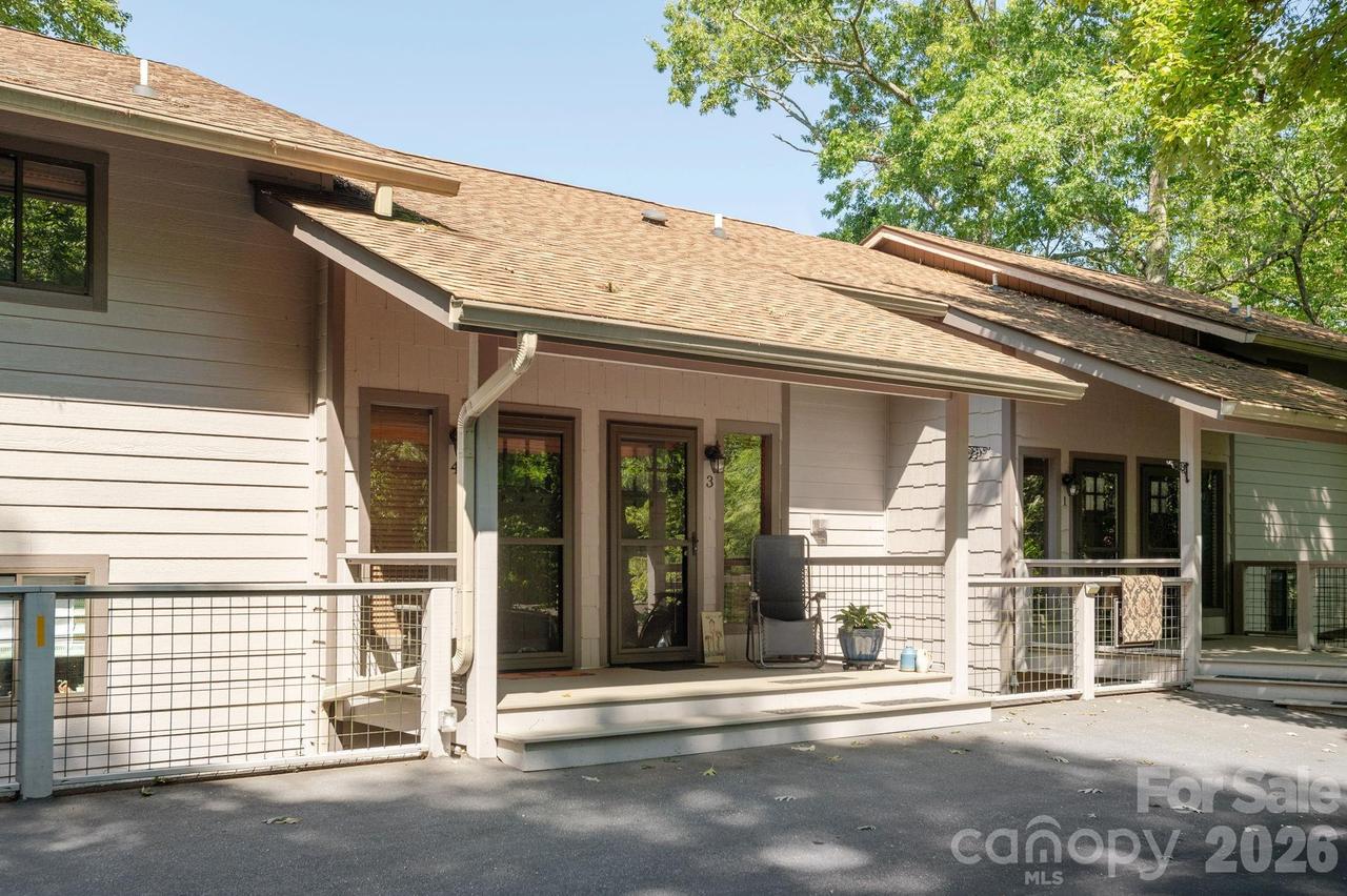 524 Three Mile Knob Rd. #3, Pisgah Forest, NC 28768