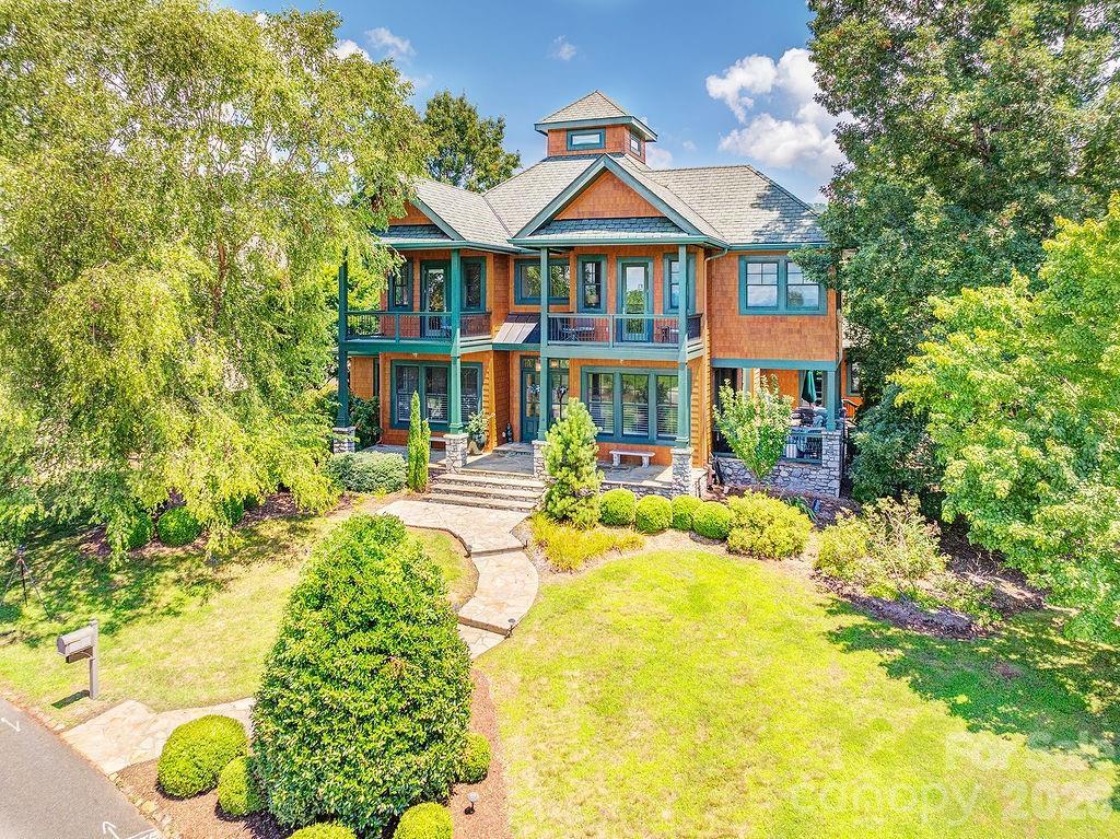 3 Gale Kelly Ct., Weaverville, NC 28787