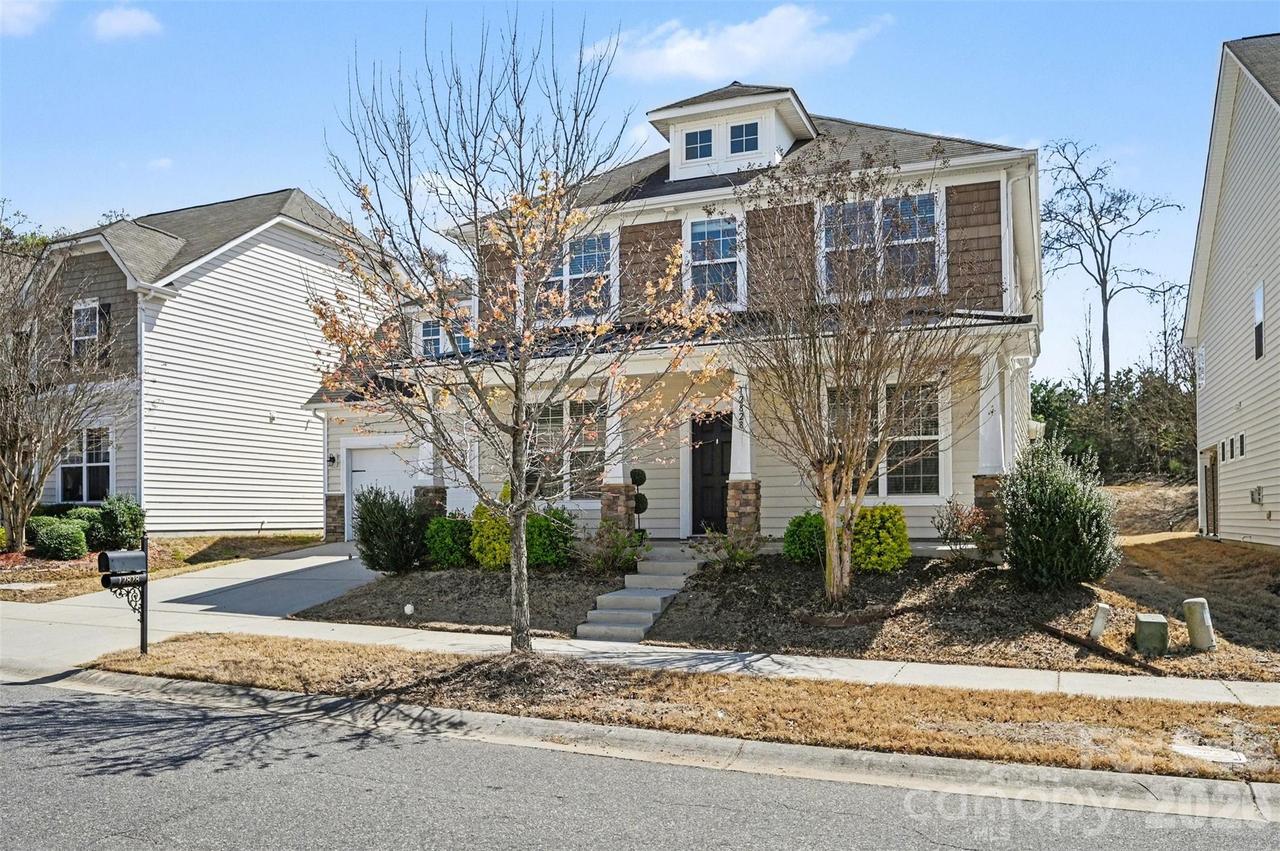 12828 Heath Grove Dr., Huntersville, NC 28078