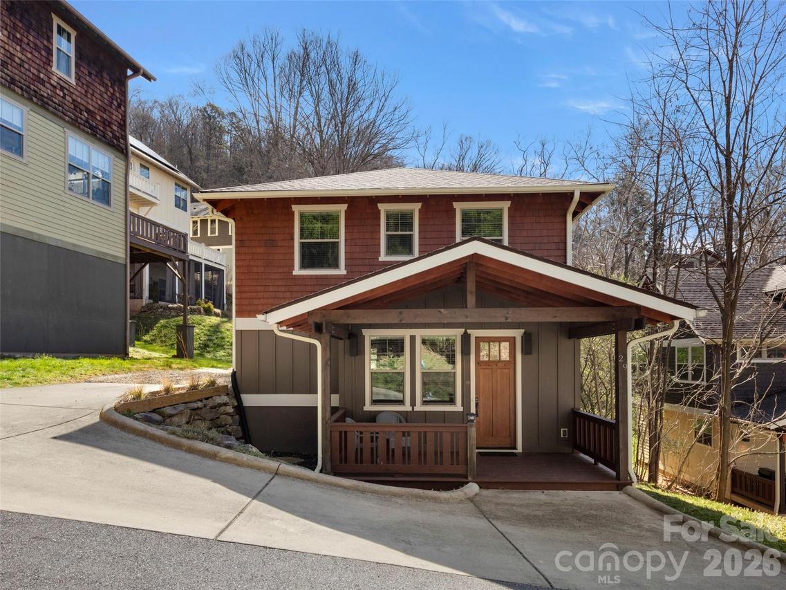 29 Shady Park Ln., Asheville, NC 28804