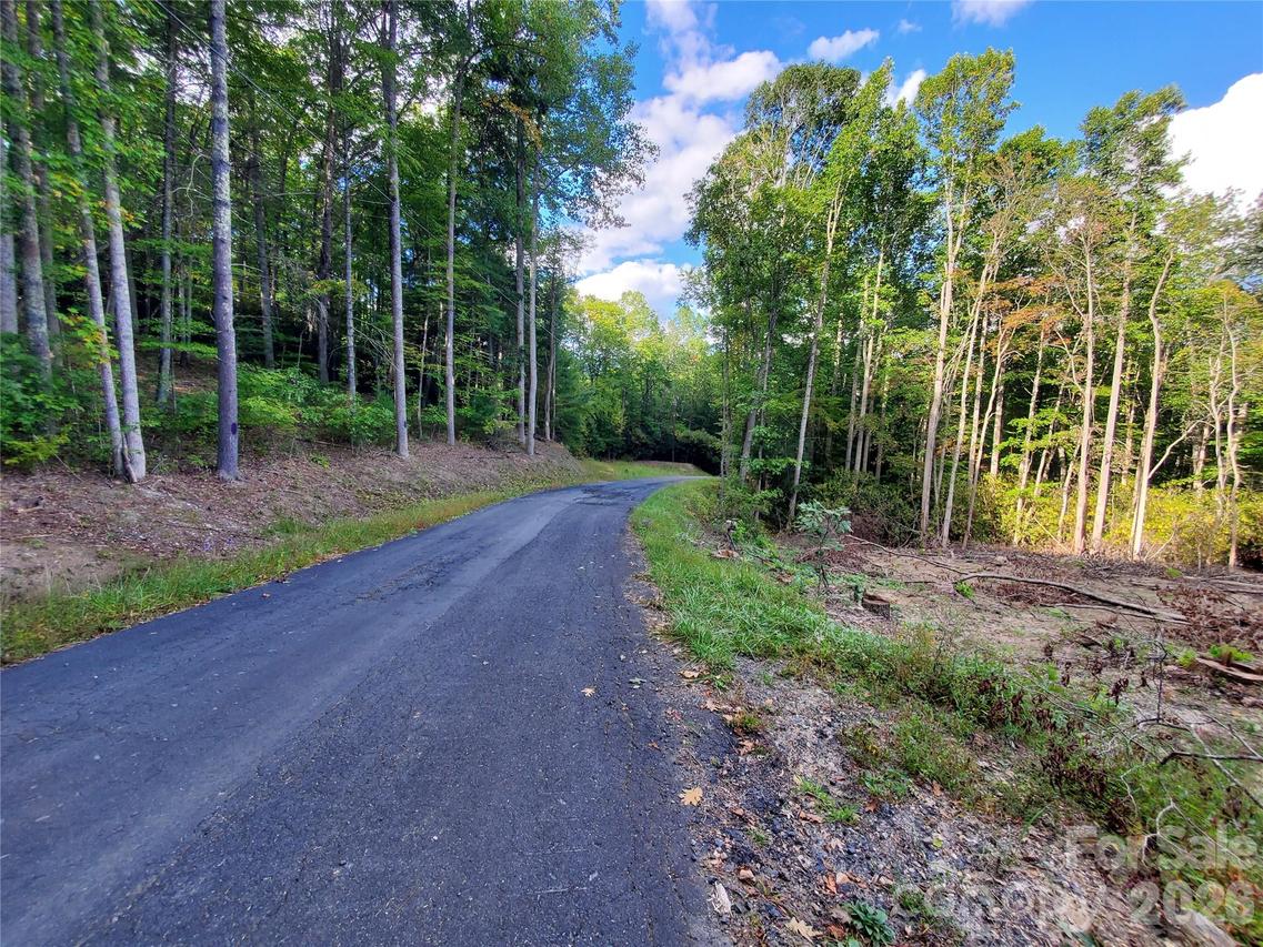 Lot 28 Parkwood Hill Rd., Spruce Pine, NC 28777