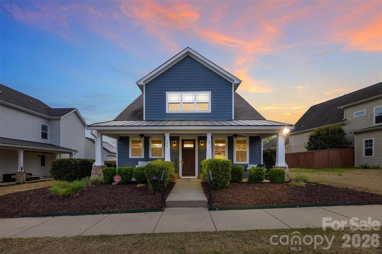 104 Meyers Ridge Rd., Cramerton, NC 28032