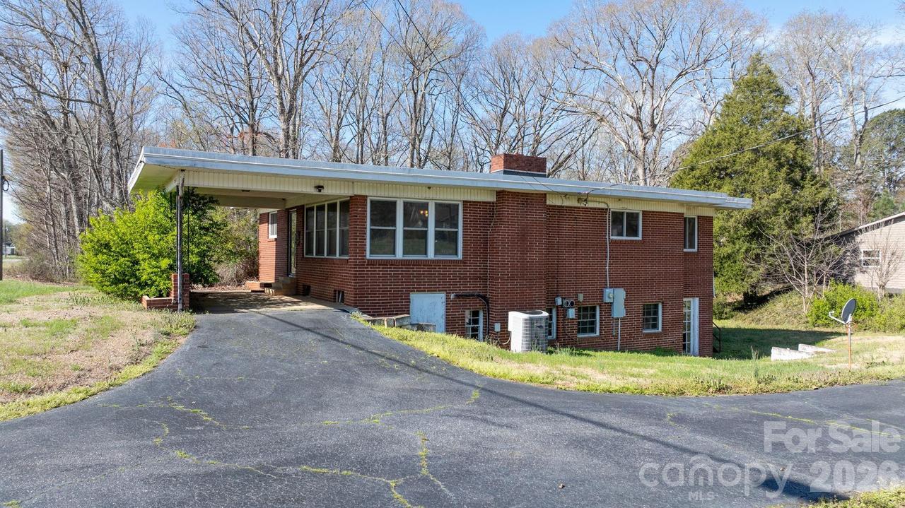 4914 E Nc 10 Hwy., Catawba, NC 28609