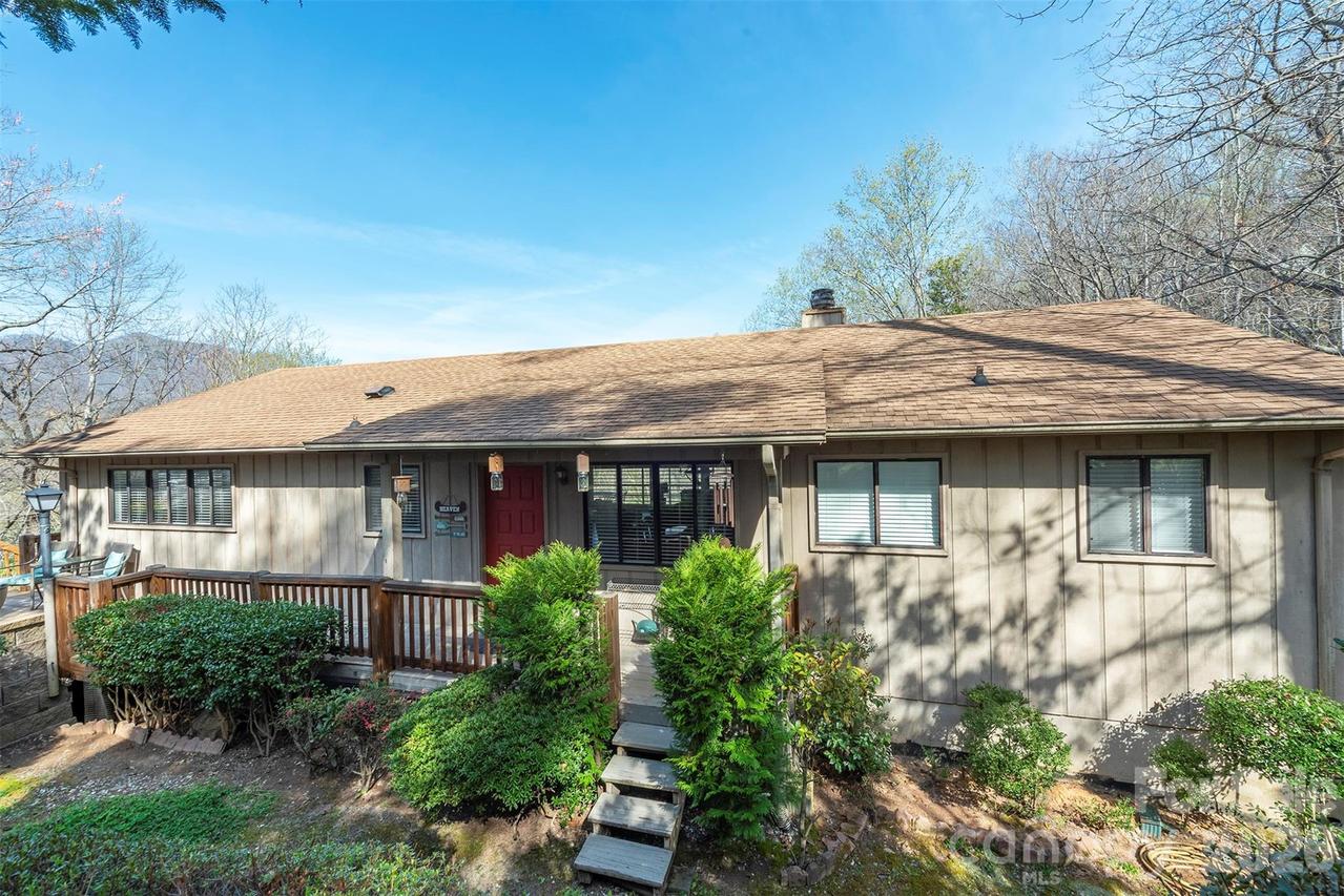 145 White Pine Dr., Lake Lure, NC 28746