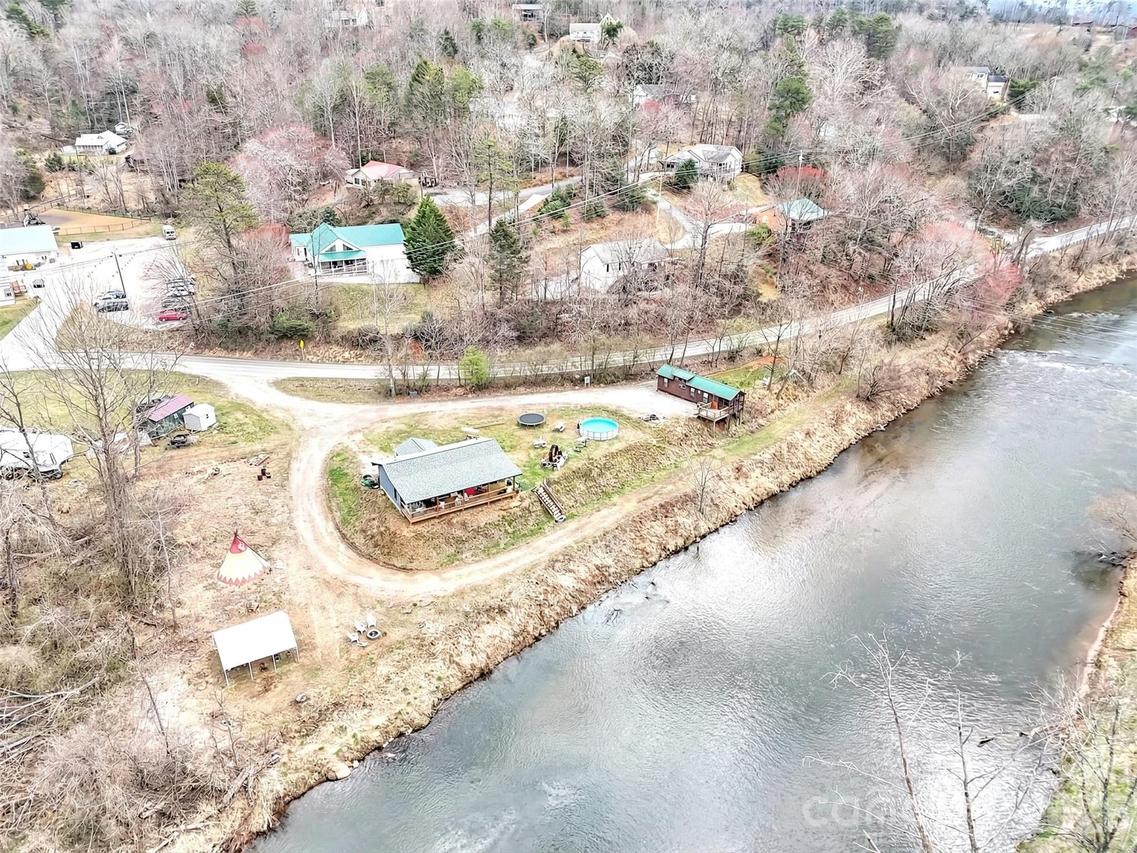 522 N River Rd., Sylva, NC 28779