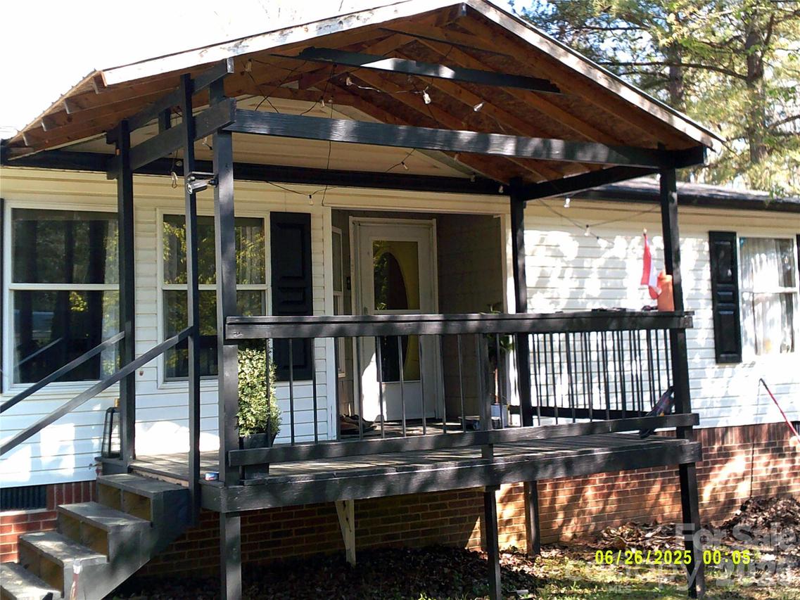 129 Desiree Dr., Statesville, NC 28677