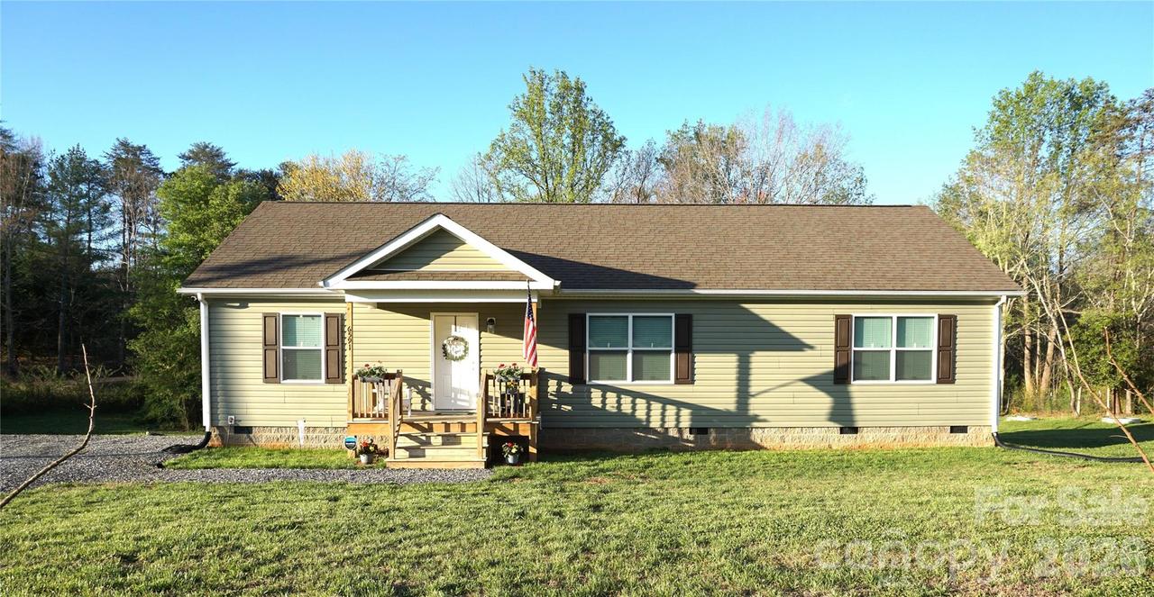 6591 George Hildebran School Rd., Hickory, NC 28602