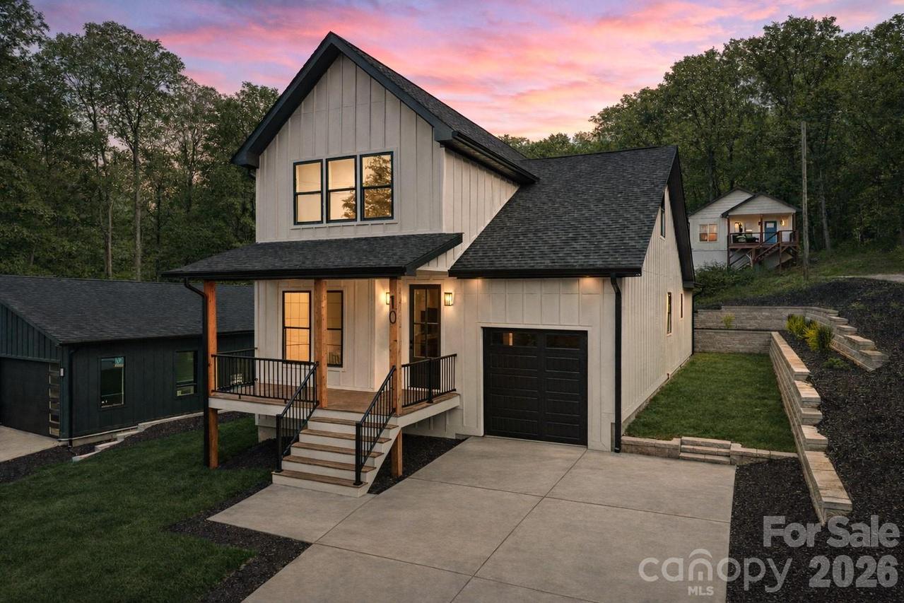 10 Overlook Pl., Asheville, NC 28803