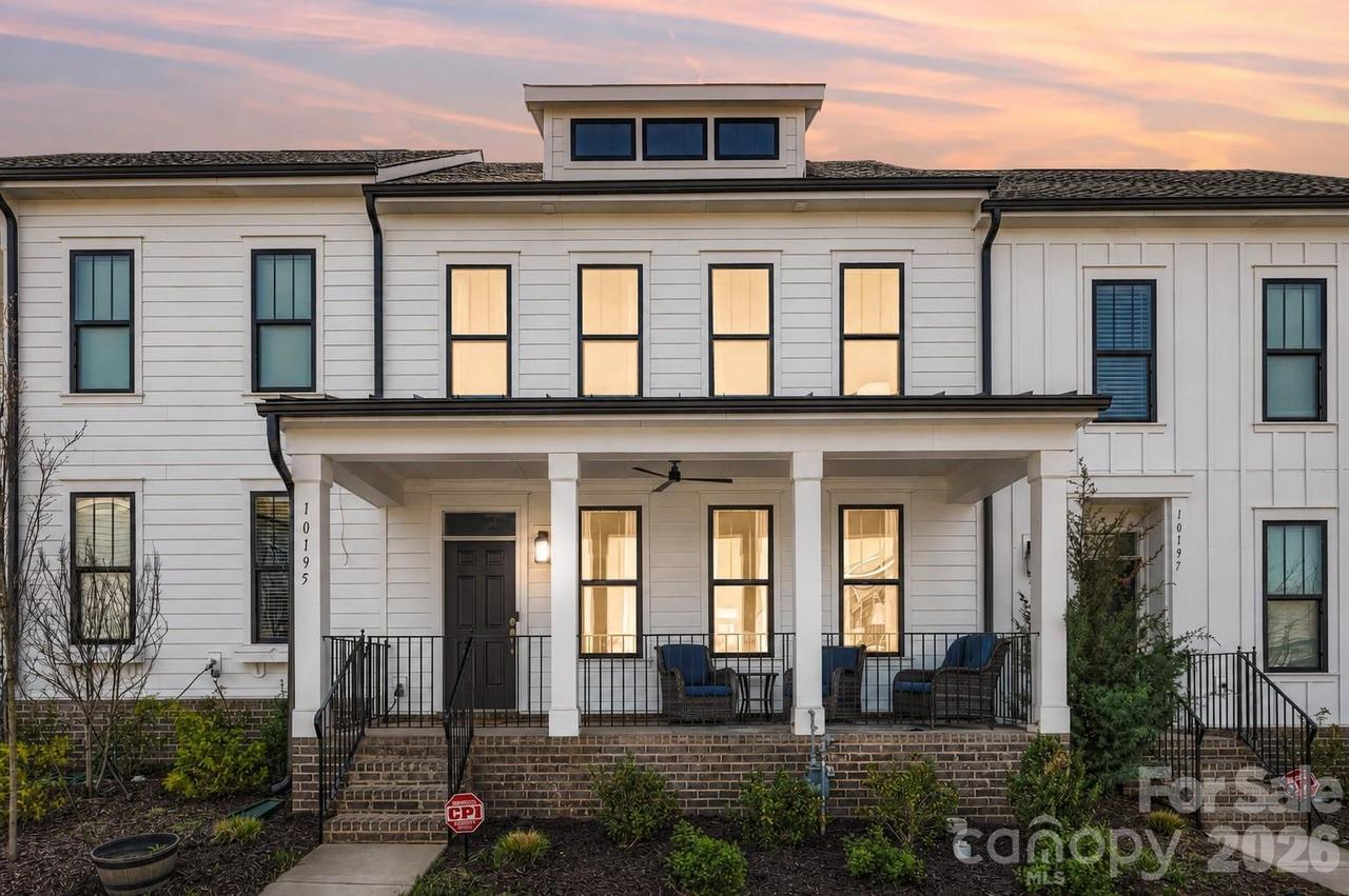 10195 Rainier Trail Dr., Huntersville, NC 28078
