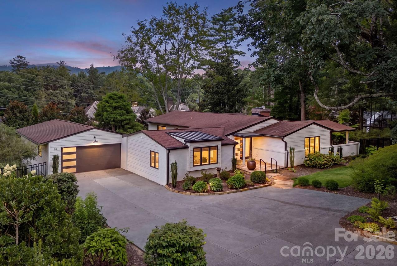 28 Forest Rd., Asheville, NC 28803