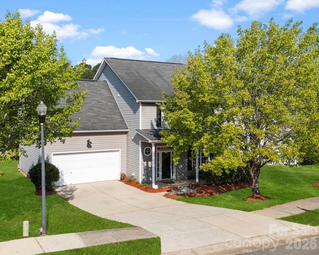 624 Cliffs Inn Cir., Charlotte, NC 28214