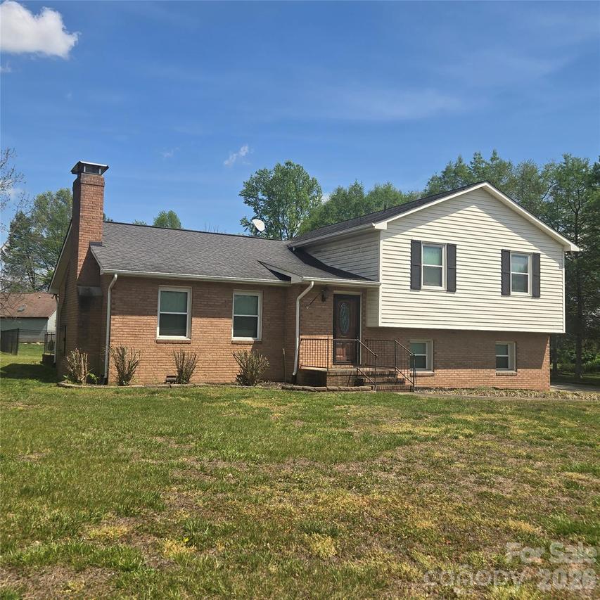 109 Bonnie Ln., Statesville, NC 28625