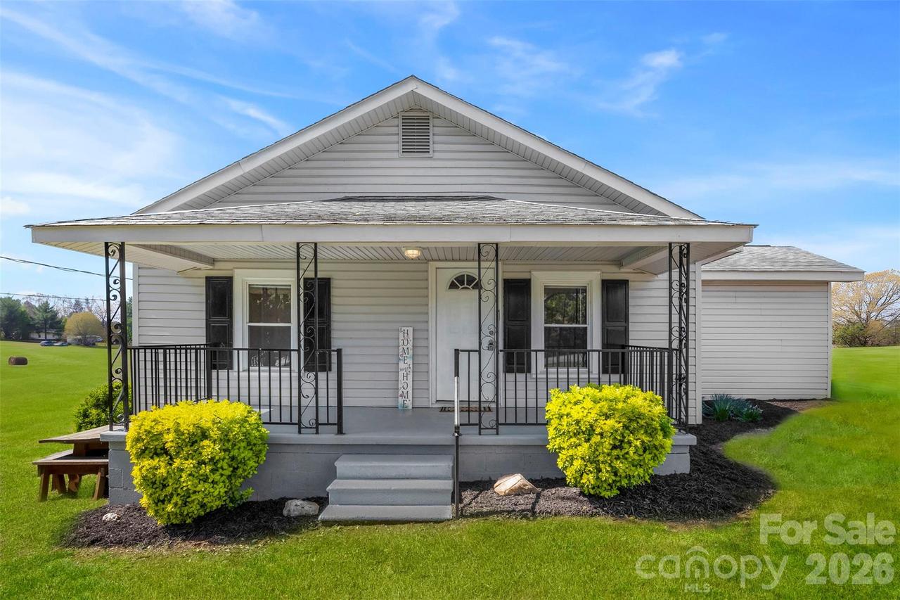 3687 Ken Mcentire Rd., Lawndale, NC 28090