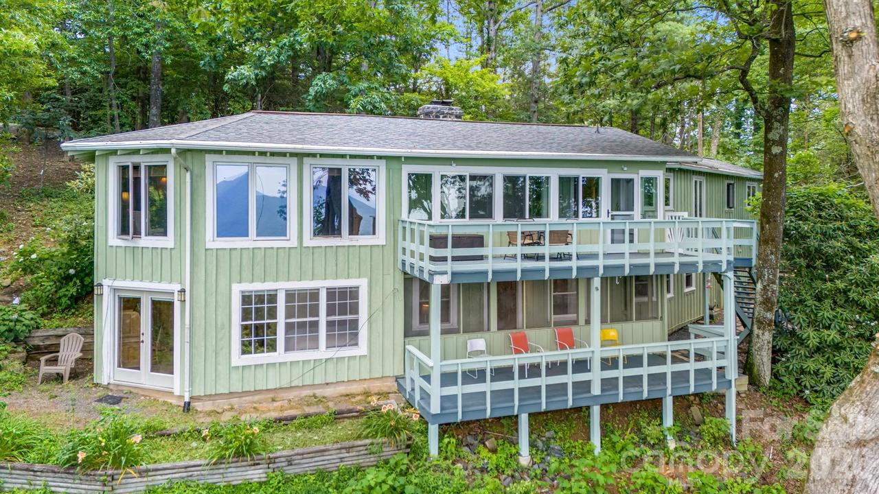 203 Laurel Ln., Little Switzerland, NC 28749