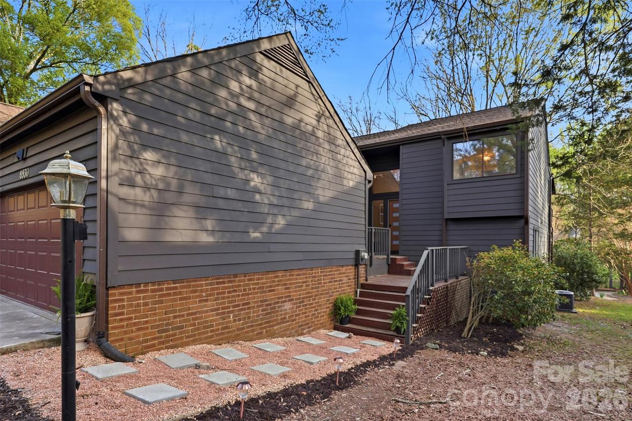 8930 St Croix Ln., Charlotte, NC 28277