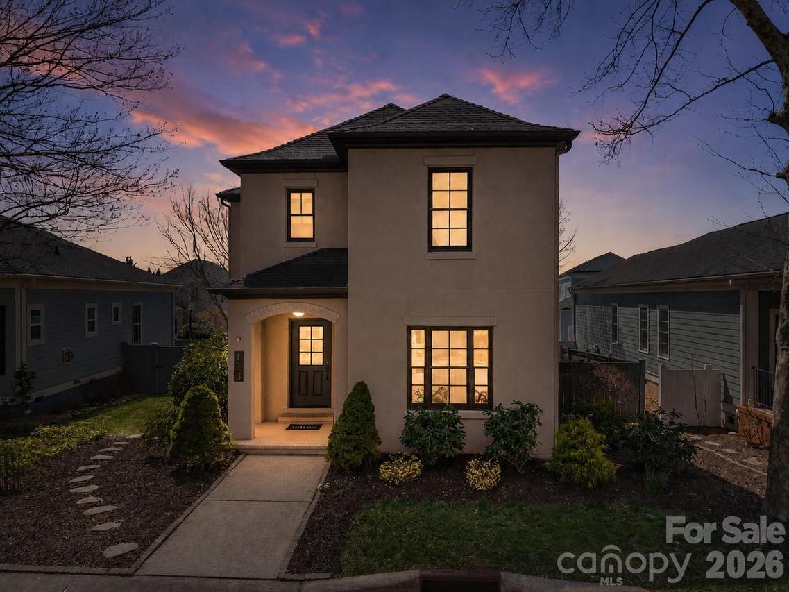 123 White Ash Dr., Asheville, NC 28803