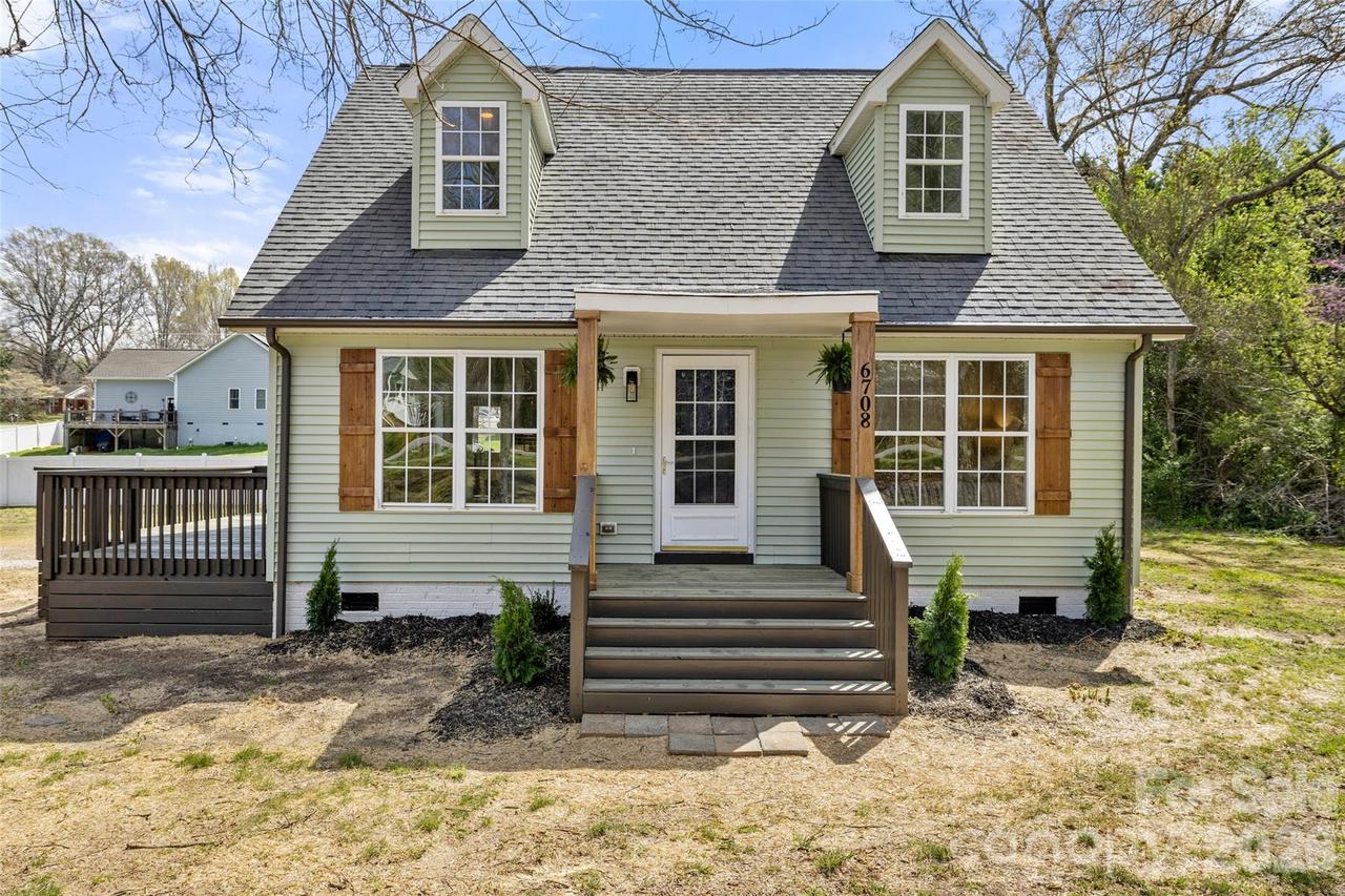 6708 Campground Rd., Denver, NC 28037