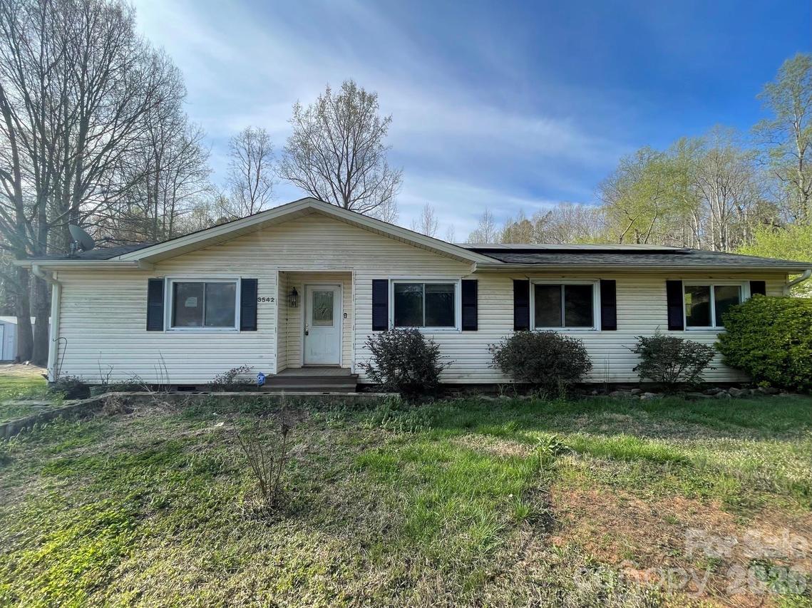 3542 Orchard Rd., Iron Station, NC 28080